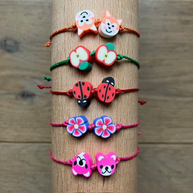 kids bracelet apple green - handmade in Nepal