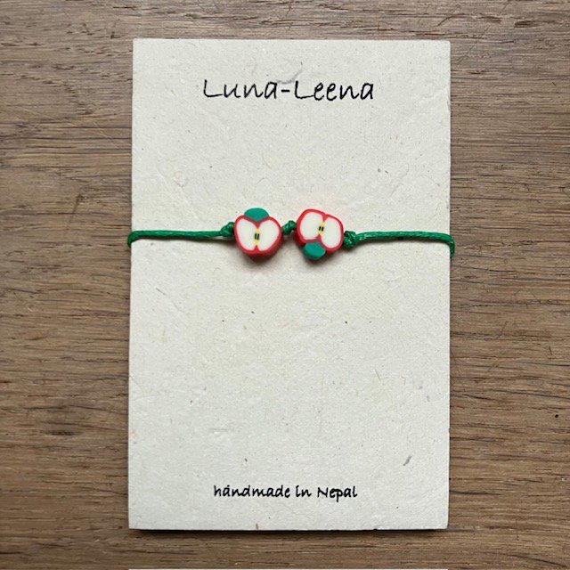kids bracelet apple green - handmade in Nepal