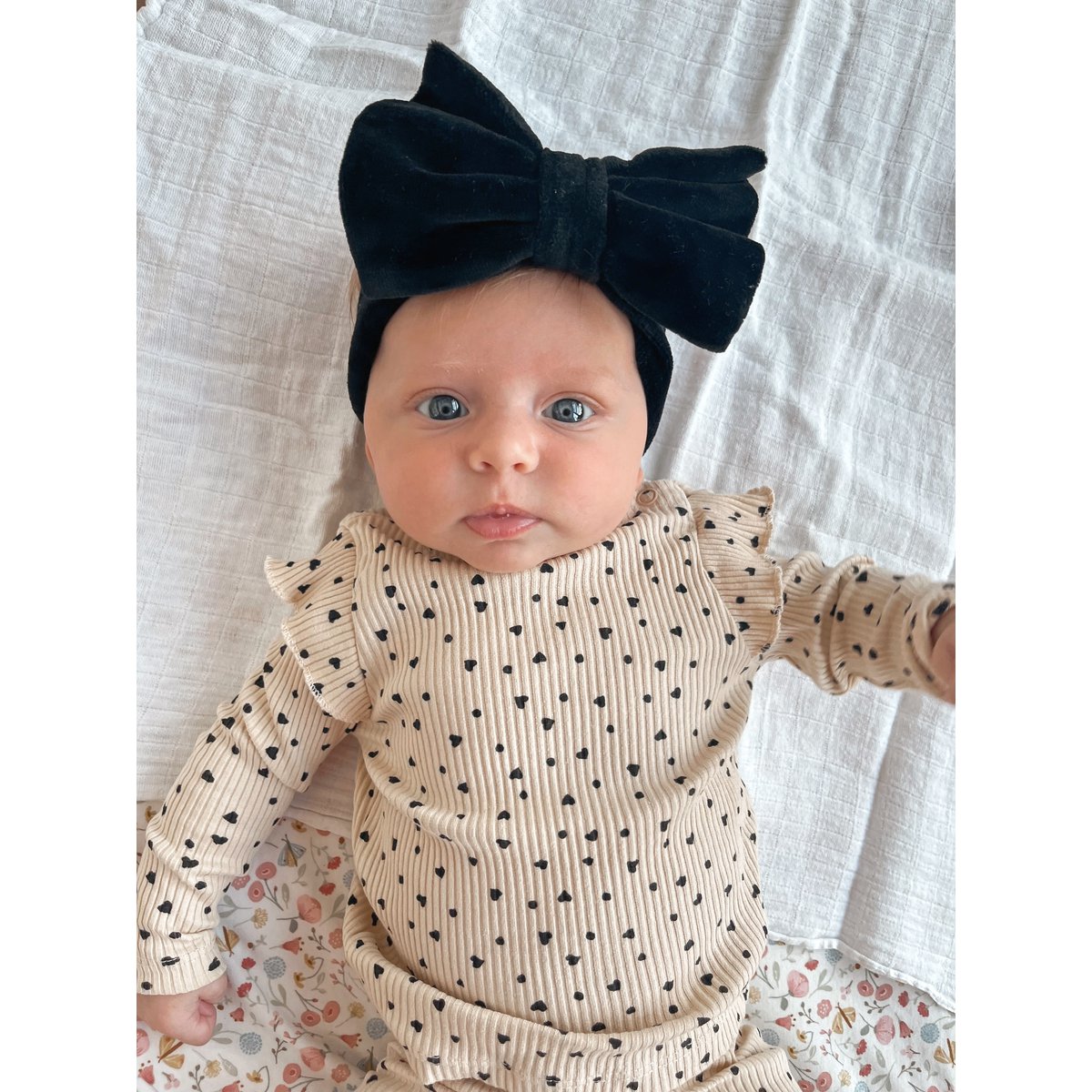 Livia Hairband | Velvet Bow Black