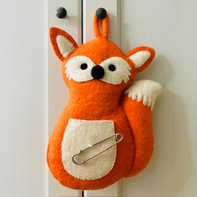 Fox wall hanger orange - flat cushion - playpen bag pendant - felt - handmade in Nepal
