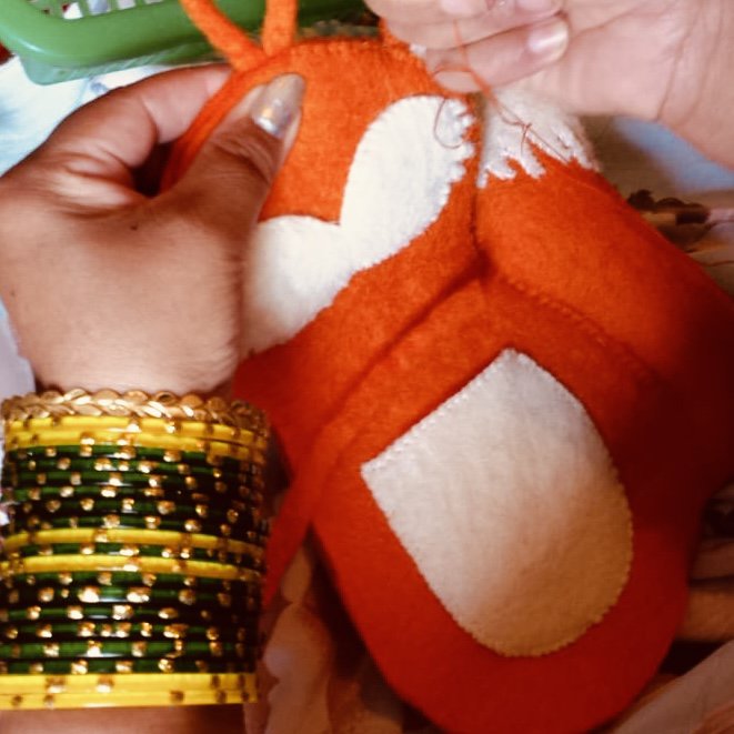 Fox wall hanger orange - flat cushion - playpen bag pendant - felt - handmade in Nepal